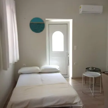 Apartment House With Yard In Center Of